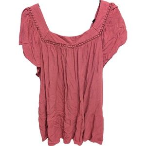 Lee Flutter Sleeve Blouse